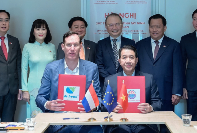 Hùng Nhơn - De Heus ký kết MOU chuyển đổi xanh hướng đến Net Zero 2050